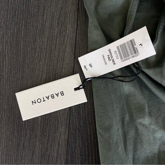 BABATON  Shoulder Pad Cropped Tee in Light Green, Size S - Picture 4 of 9